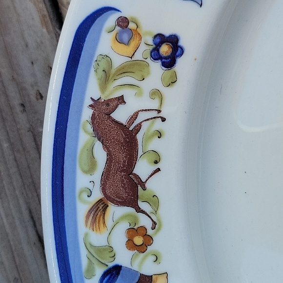 Fairytale plates - Picture 2 of 4